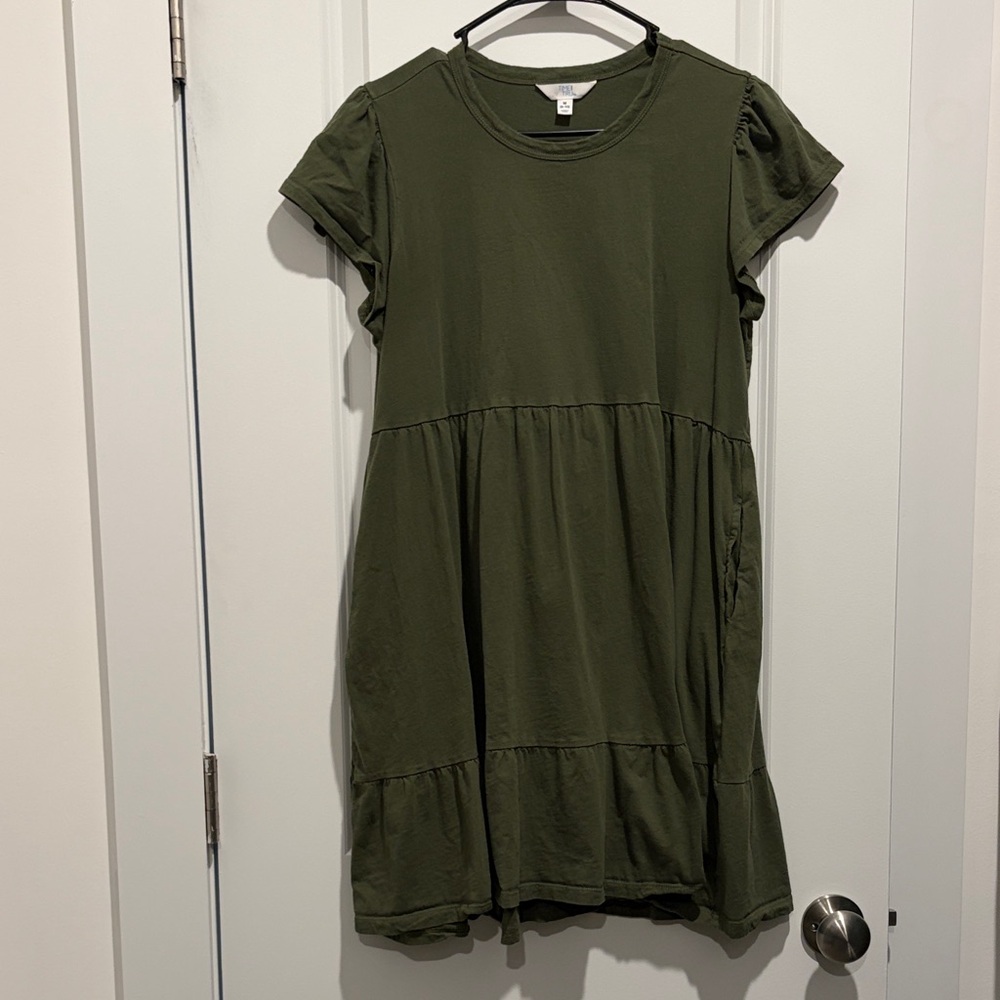 Time and Tru Olive Green Tiered Midi Dress